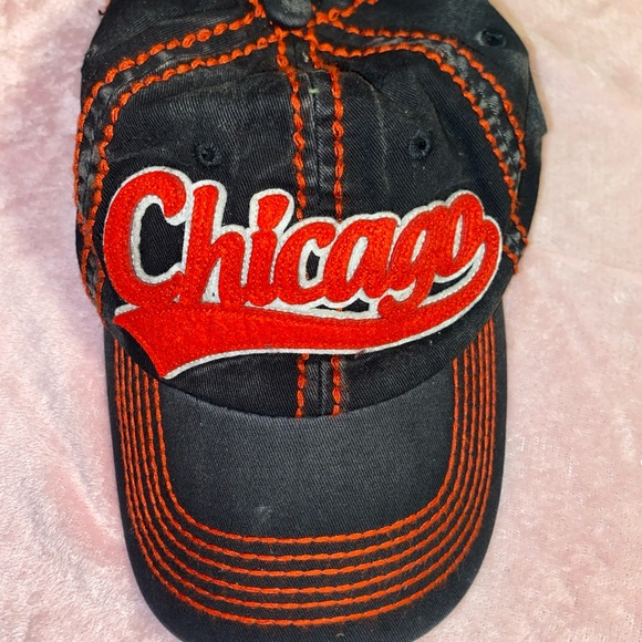 Robin Ruth Black Cap with Red Stitching - Picture 1 of 8